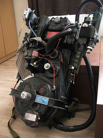 [Image: backpack-laser-proton-pack.jpg]